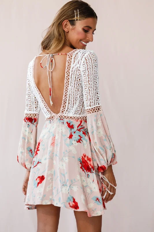 Carson Crochet Details Dress Floral Pink